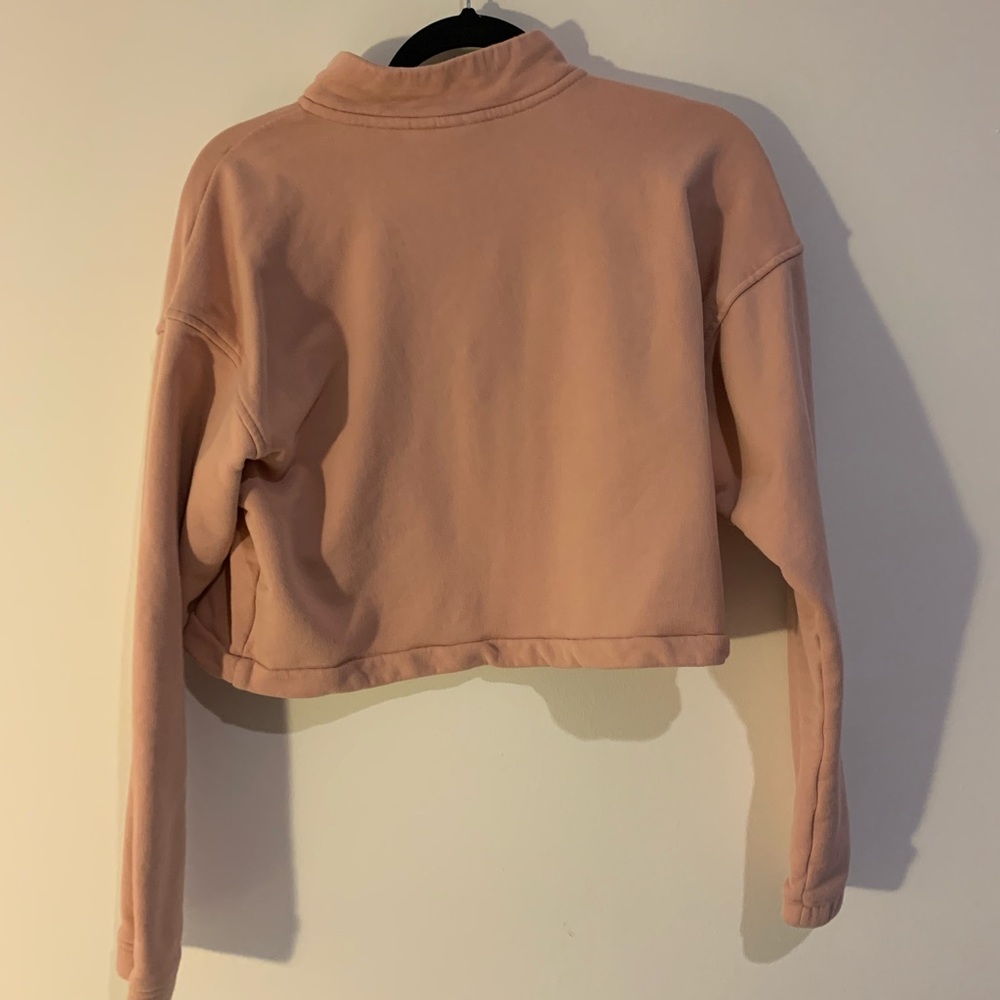 Adidas Women’s Large Cropped 3/4 Zip Sweatshirt pocket on Chest Peach/Apricot - Picture 5 of 6